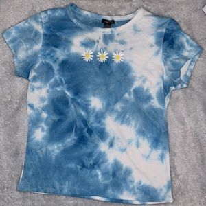 NWOT Blue Tie Dye Floral Embroidered Baby Tee Rue 21